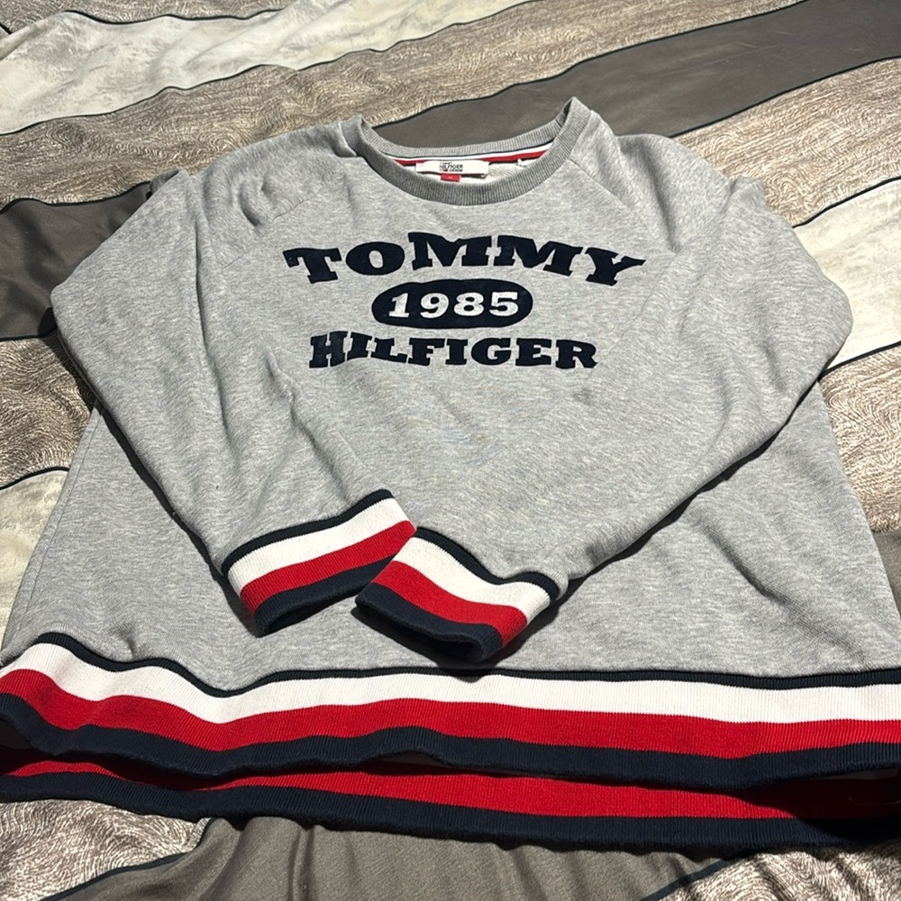 Woman’s sweatshirt